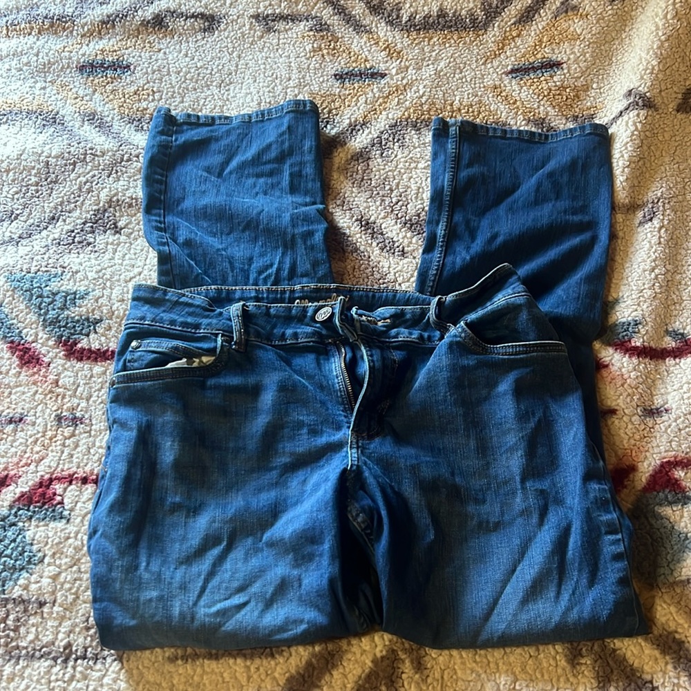 wrangler bootcut jeans